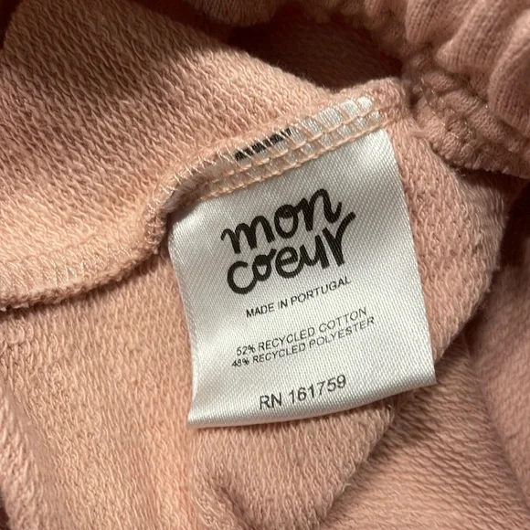 MC Girl Cropped Short size 2 - Great Gifts for a girl - Picture 5 of 7